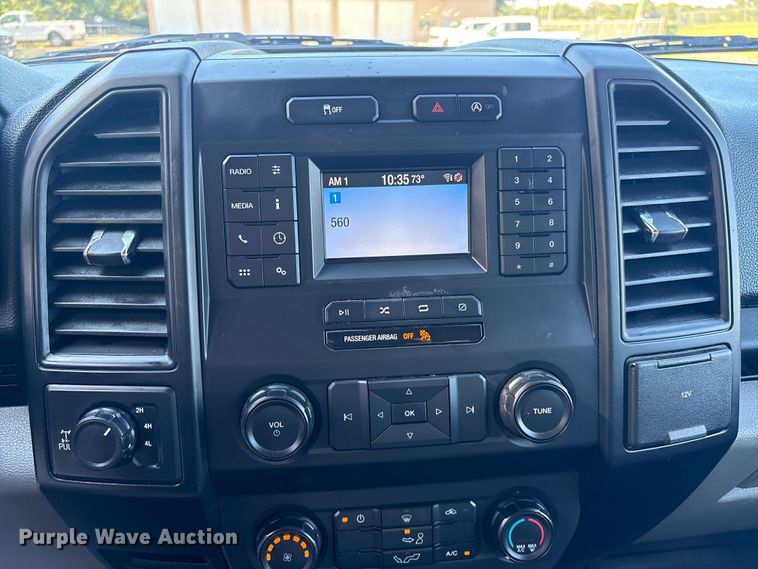 image for item EU7042 2019 Ford F150 XL pickup truck