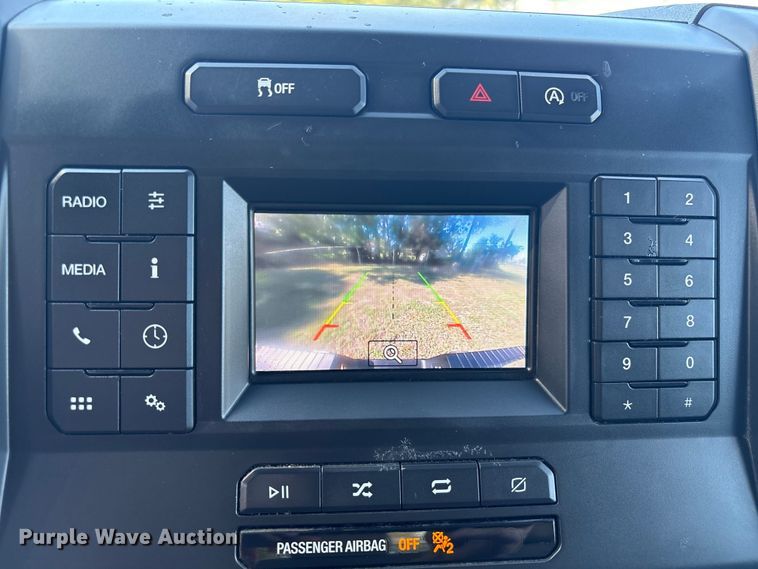 image for item EU7042 2019 Ford F150 XL pickup truck