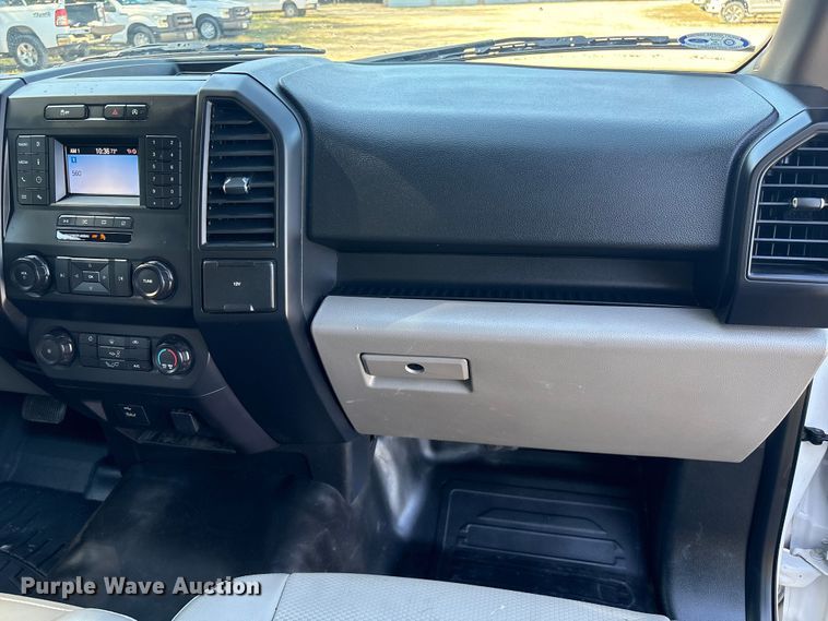 image for item EU7042 2019 Ford F150 XL pickup truck