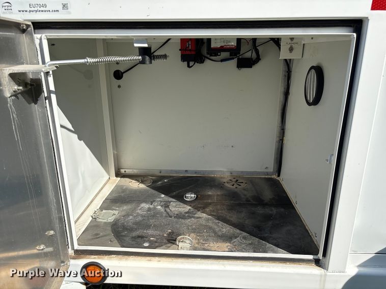 image for item EU7049 2011 Industrial Truck Bodies communications trailer