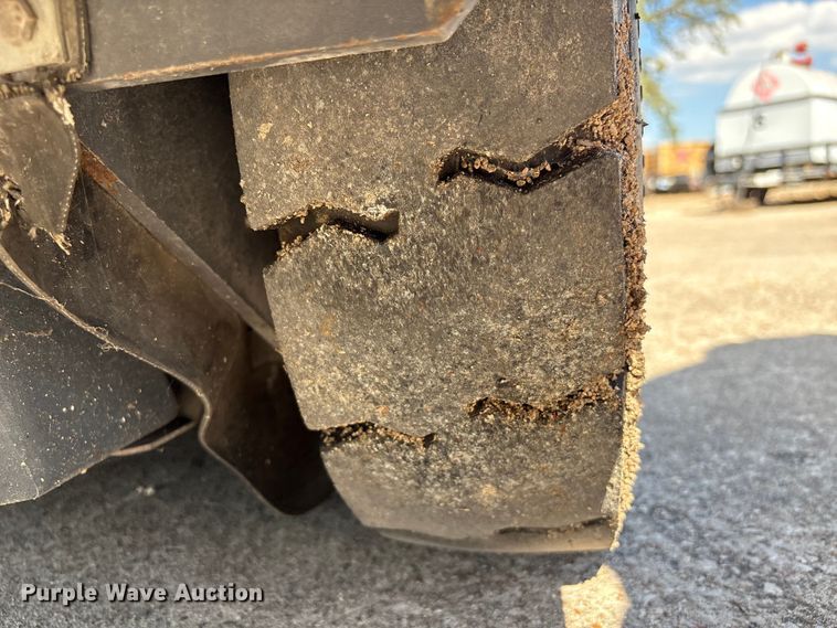 image for item EU7052 Advance SW8000 sweeper