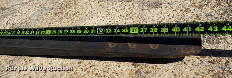 image for item EU7054 2016 Crown SP3520-30 order picker