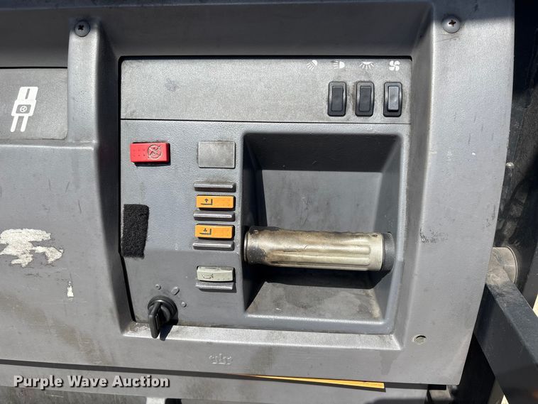 image for item EU7054 2016 Crown SP3520-30 order picker