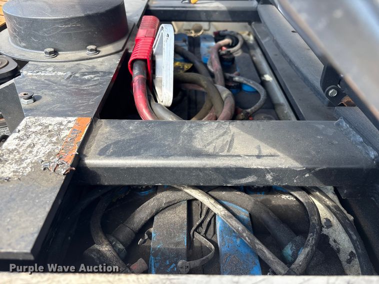 image for item EU7054 2016 Crown SP3520-30 order picker