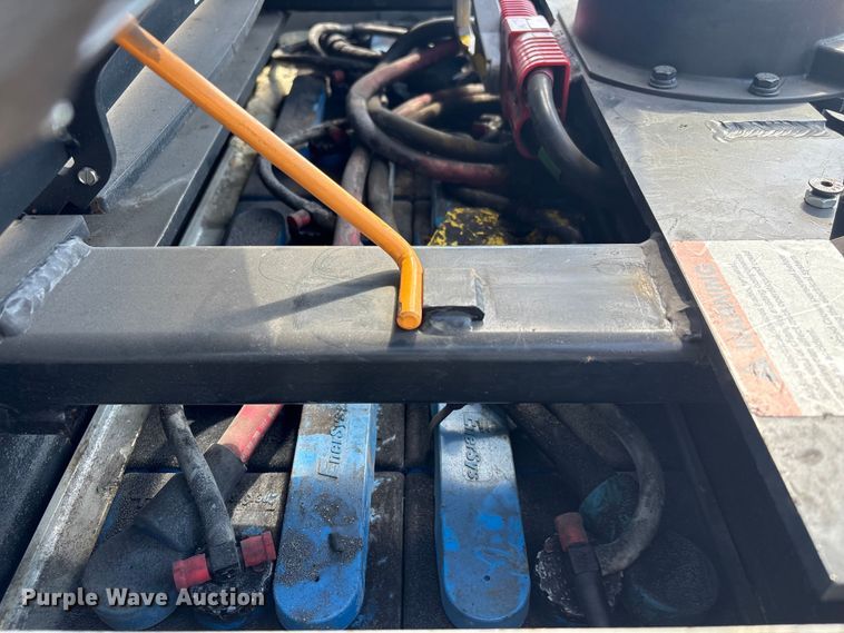 image for item EU7054 2016 Crown SP3520-30 order picker