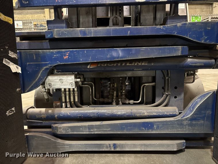 image for item EU8522 2016 Crown RC5545-40 forklift