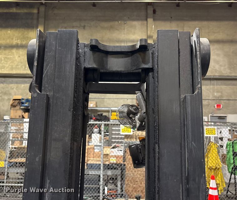 image for item EU8522 2016 Crown RC5545-40 forklift