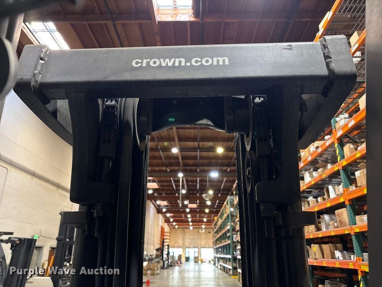 image for item EU8522 2016 Crown RC5545-40 forklift