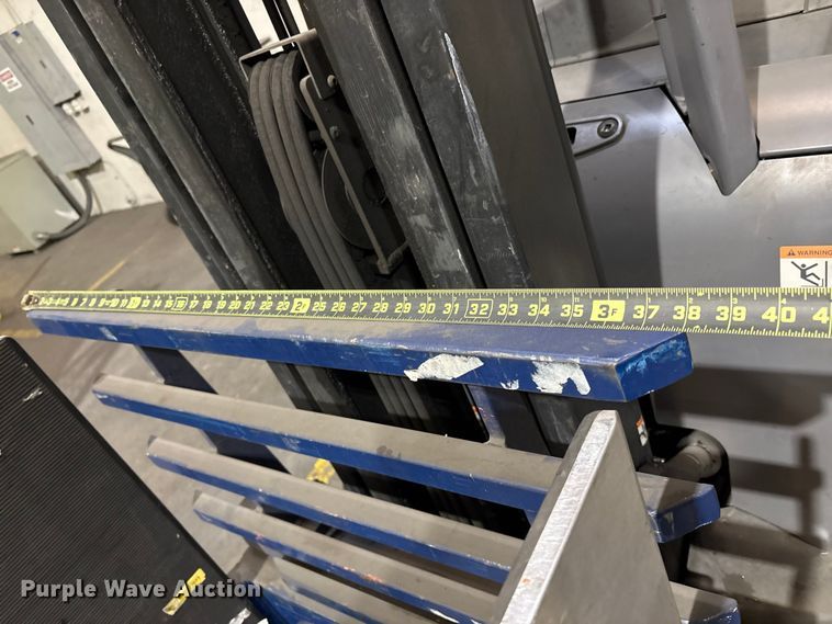 image for item EU8522 2016 Crown RC5545-40 forklift