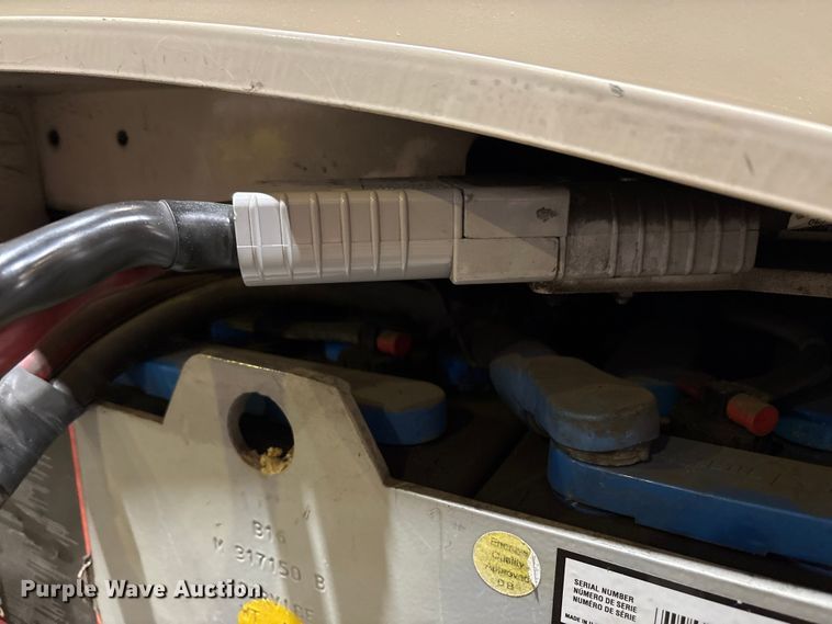 image for item EU8522 2016 Crown RC5545-40 forklift