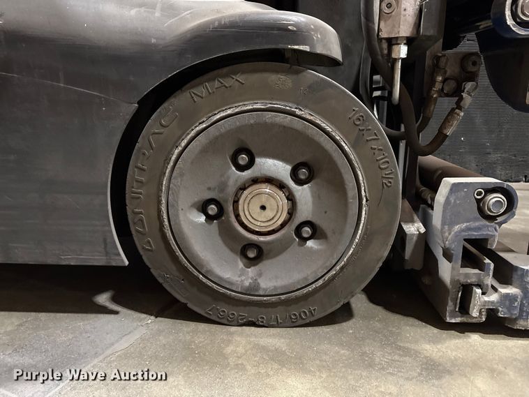 image for item EU8522 2016 Crown RC5545-40 forklift