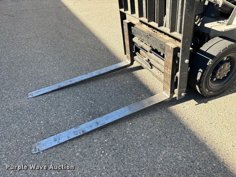 image for item EU8523 2017 UniCarriers PF50 forklift