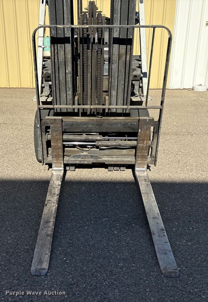 image for item EU8523 2017 UniCarriers PF50 forklift