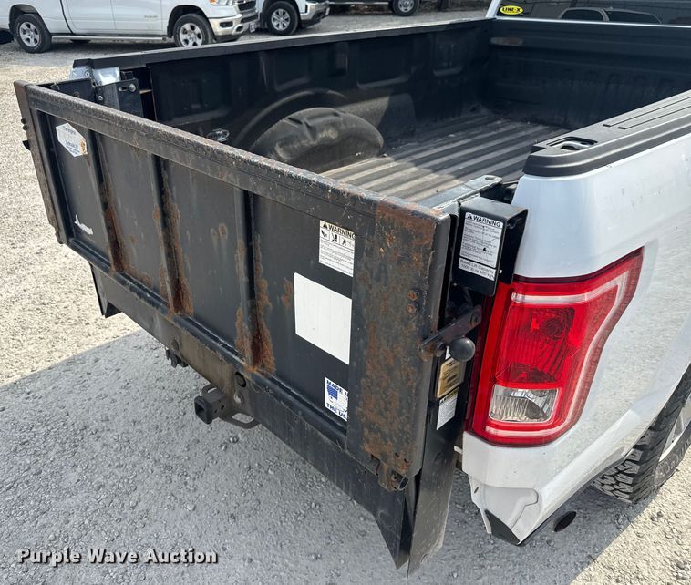 image for item EV1850 2017 Ford F150 SuperCab pickup truck