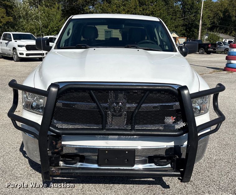 image for item EV2503 2019 RAM 1500 Crew Cab pickup truck