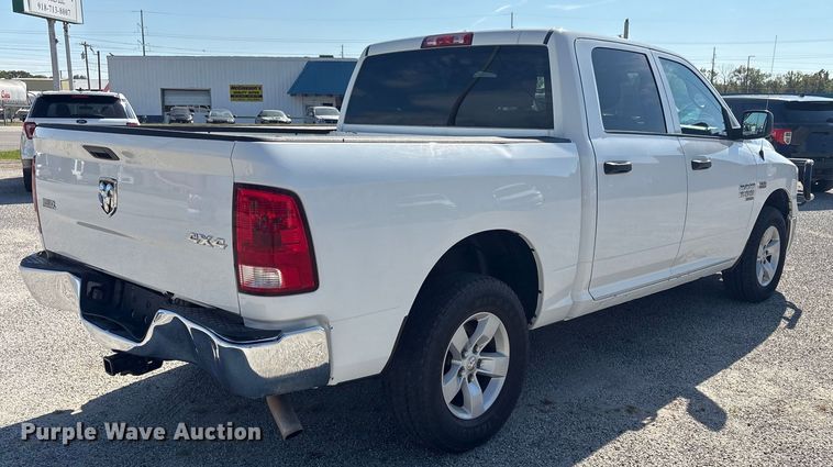 image for item EV2503 2019 RAM 1500 Crew Cab pickup truck