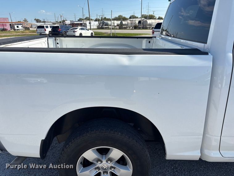 image for item EV2503 2019 RAM 1500 Crew Cab pickup truck