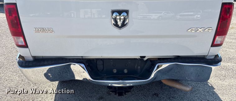 image for item EV2503 2019 RAM 1500 Crew Cab pickup truck