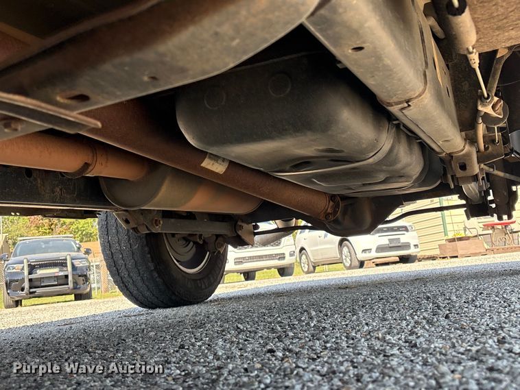 image for item EV2503 2019 RAM 1500 Crew Cab pickup truck