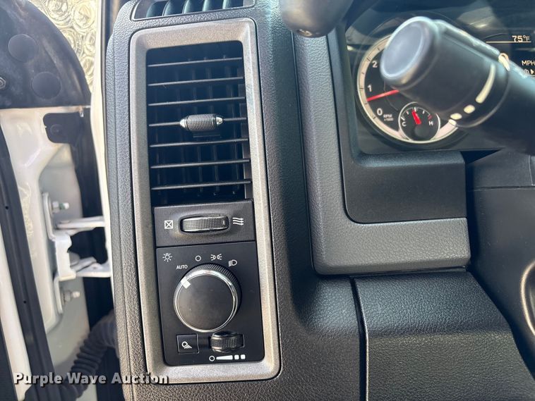 image for item EV2503 2019 RAM 1500 Crew Cab pickup truck