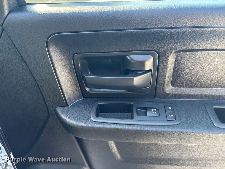 image for item EV2503 2019 RAM 1500 Crew Cab pickup truck