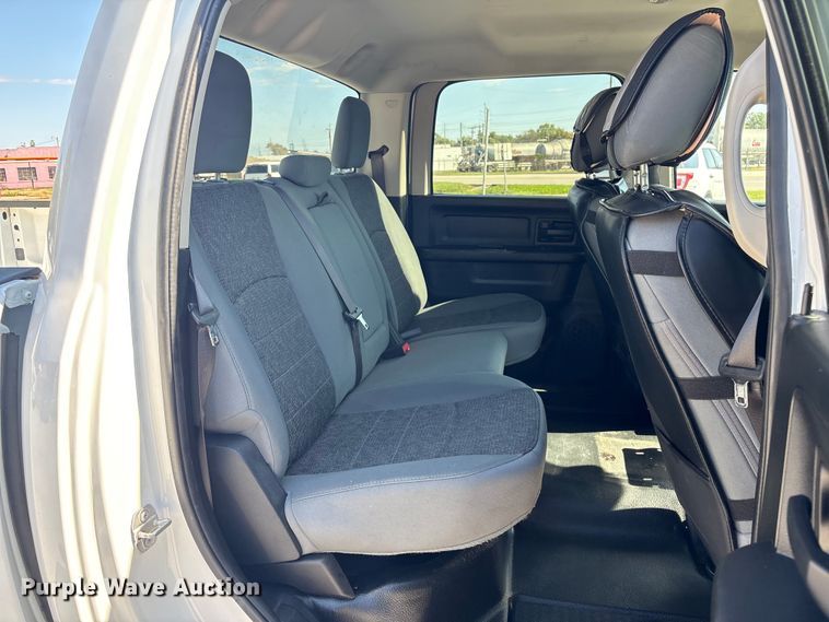 image for item EV2503 2019 RAM 1500 Crew Cab pickup truck