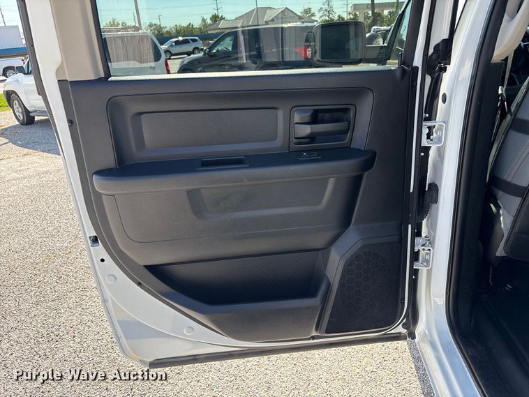 image for item EV2503 2019 RAM 1500 Crew Cab pickup truck