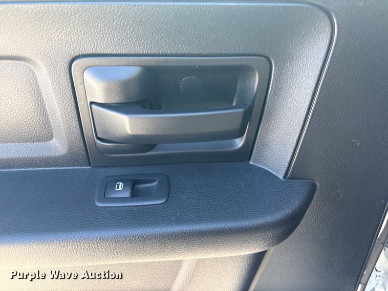 image for item EV2503 2019 RAM 1500 Crew Cab pickup truck