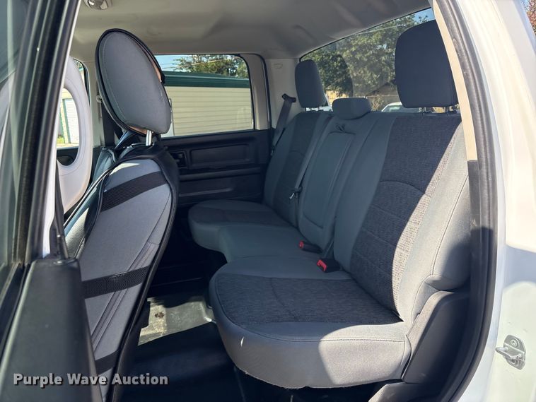 image for item EV2503 2019 RAM 1500 Crew Cab pickup truck