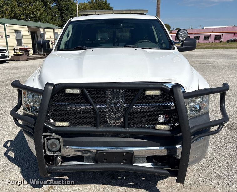 image for item EV2504 2019 RAM 1500 Crew Cab pickup truck