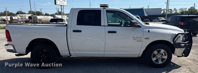 image for item EV2504 2019 RAM 1500 Crew Cab pickup truck