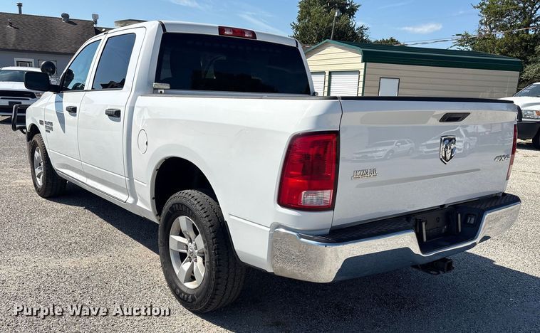 image for item EV2504 2019 RAM 1500 Crew Cab pickup truck