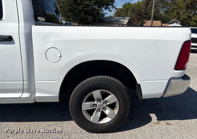 image for item EV2504 2019 RAM 1500 Crew Cab pickup truck