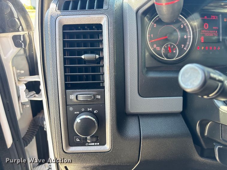 image for item EV2504 2019 RAM 1500 Crew Cab pickup truck