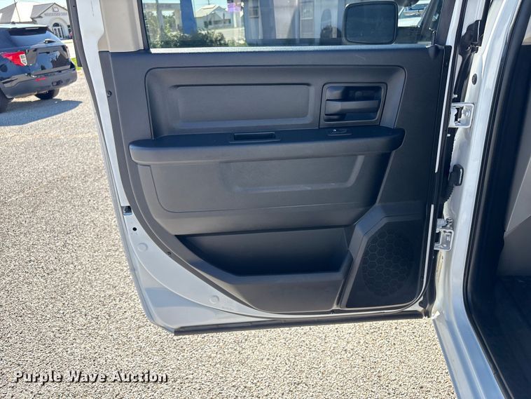 image for item EV2504 2019 RAM 1500 Crew Cab pickup truck