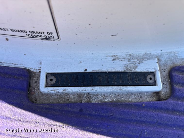 image for item EV2507 1994 Yamaha  Wave Runner III personal watercraft