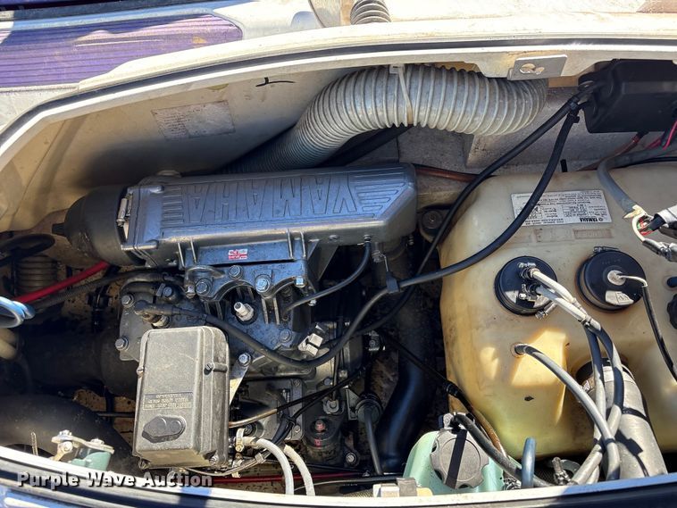 image for item EV2507 1994 Yamaha  Wave Runner III personal watercraft