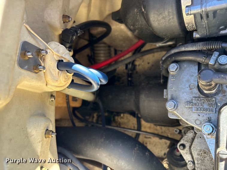 image for item EV2507 1994 Yamaha  Wave Runner III personal watercraft