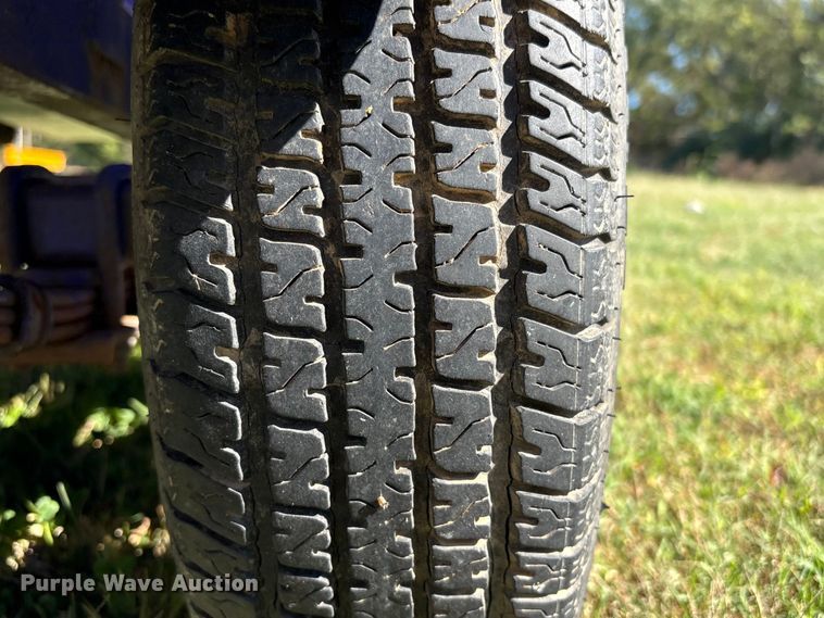 image for item EV2507 1994 Yamaha  Wave Runner III personal watercraft