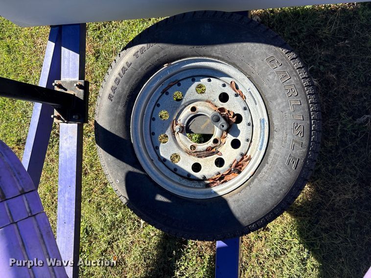 image for item EV2507 1994 Yamaha  Wave Runner III personal watercraft