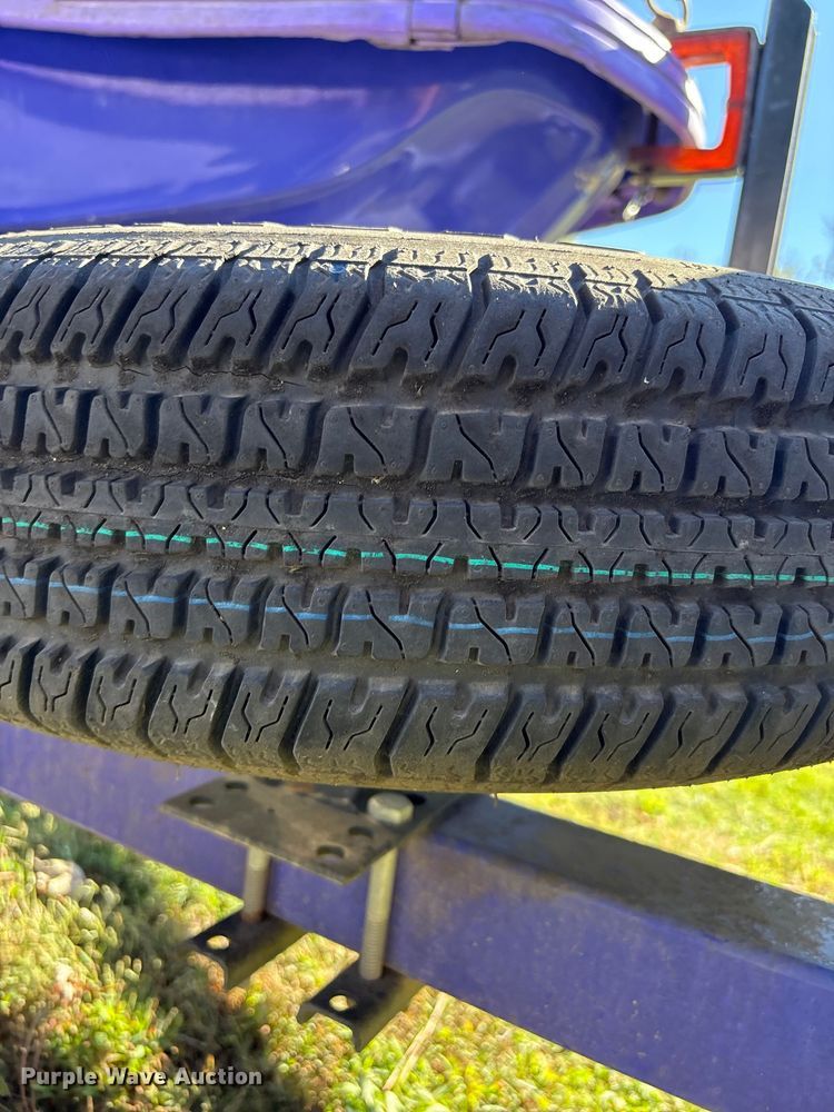 image for item EV2507 1994 Yamaha  Wave Runner III personal watercraft