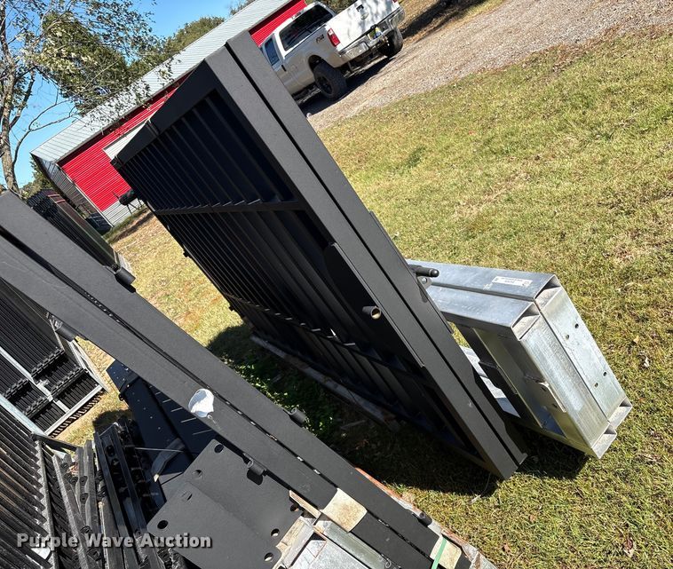 image for item EV2509 Fencing materials