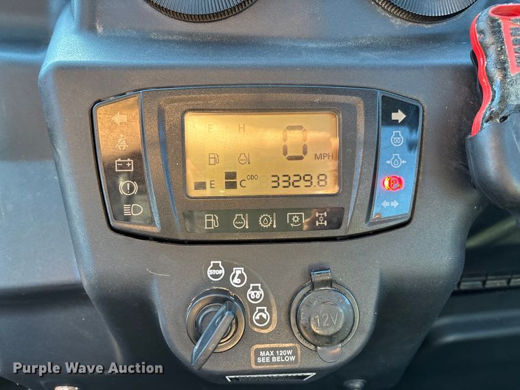 image for item EV3189 2016 Kubota RTV-X1100C utility vehicle