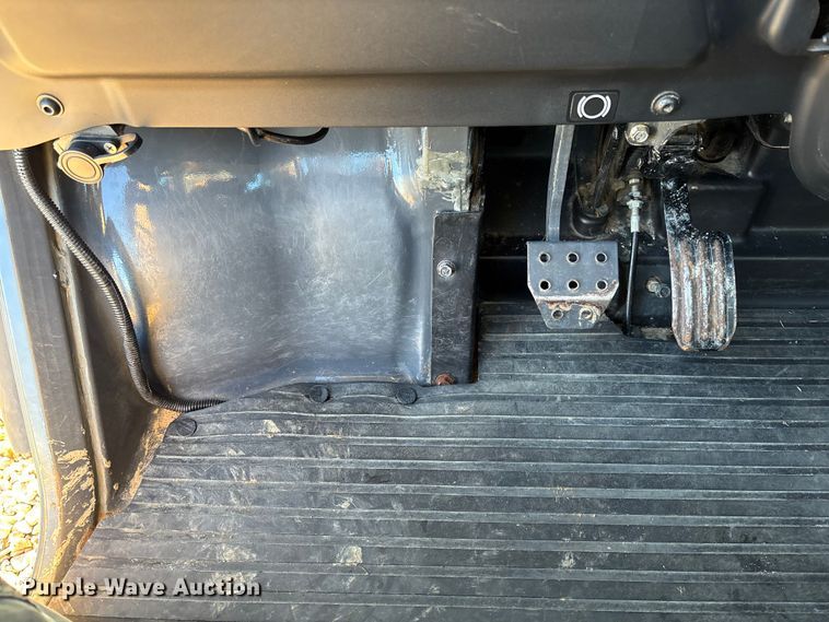 image for item EV3189 2016 Kubota RTV-X1100C utility vehicle