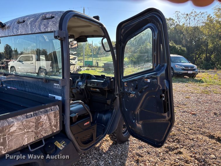 image for item EV3189 2016 Kubota RTV-X1100C utility vehicle