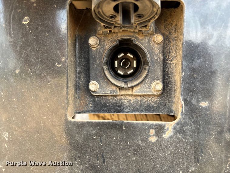 image for item EV3194 2013 GMC Sierra 2500HD bale bed pickup truck