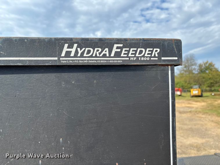 image for item EV3194 2013 GMC Sierra 2500HD bale bed pickup truck