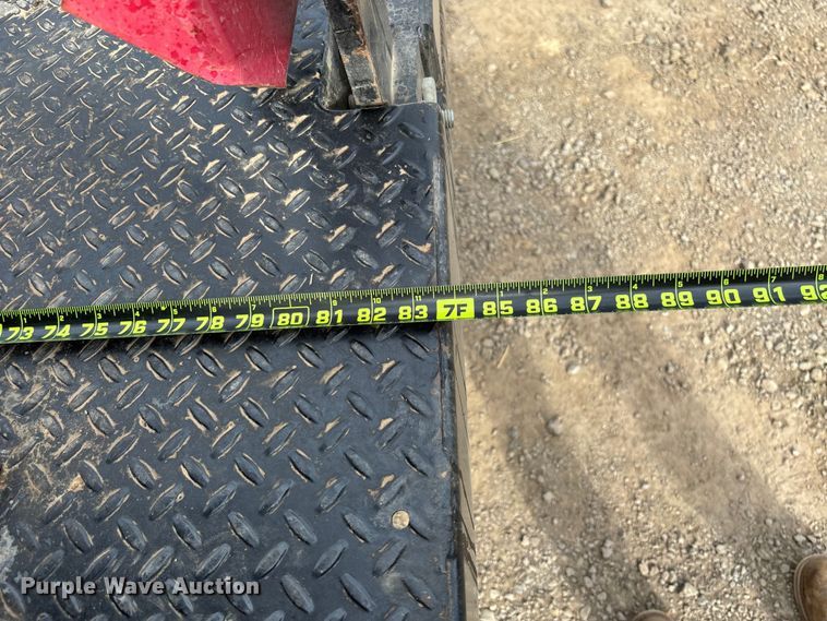 image for item EV3194 2013 GMC Sierra 2500HD bale bed pickup truck