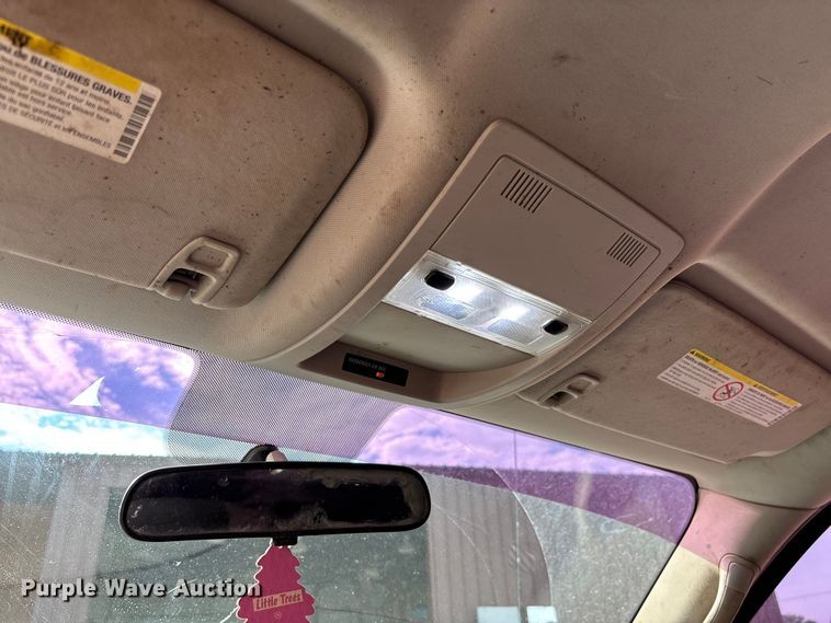 image for item EV3194 2013 GMC Sierra 2500HD bale bed pickup truck