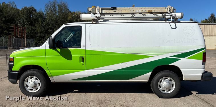 image for item EV3198 2008 Ford E250 van